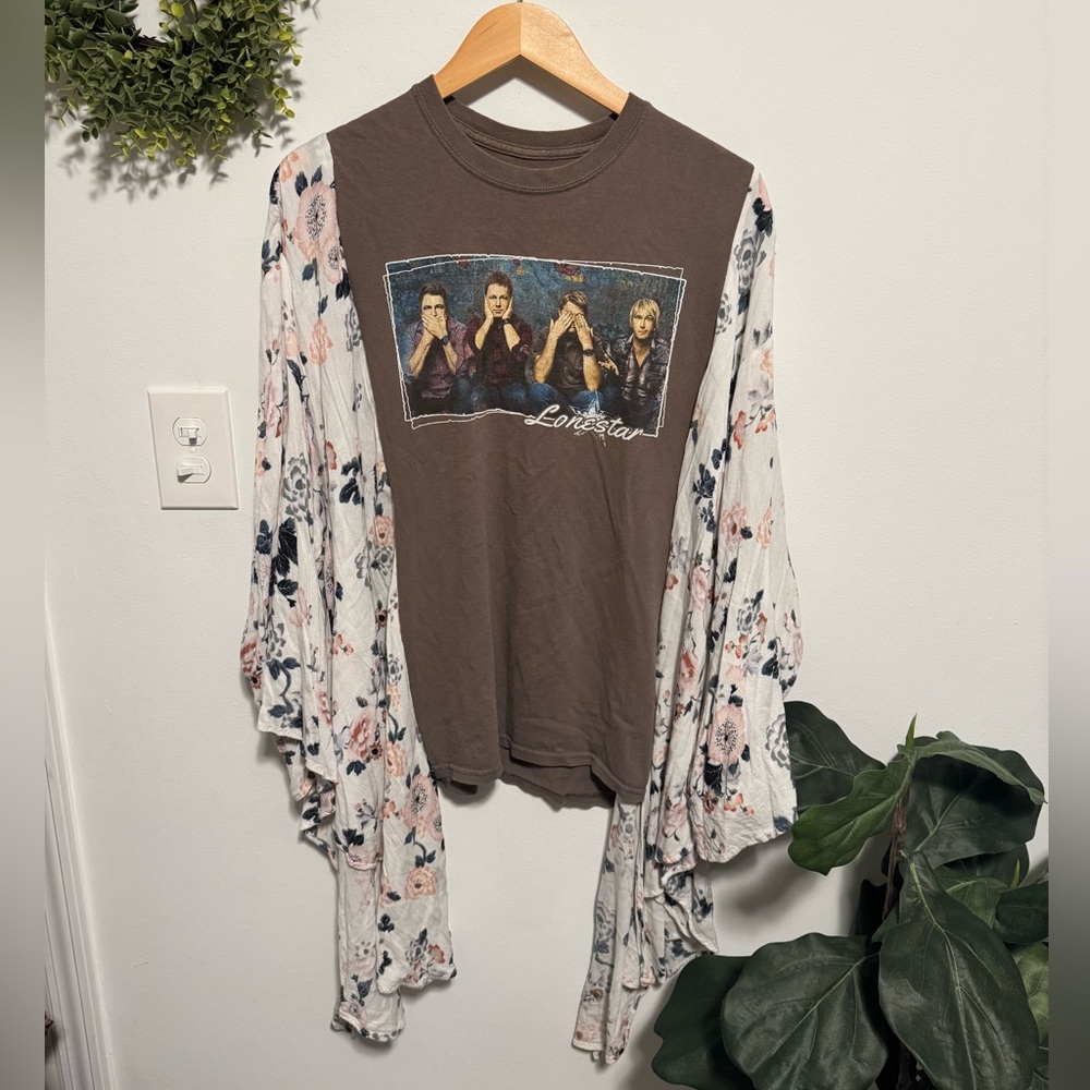 Custom Lonestar Concert Tee with Floral Kimono Sleeves